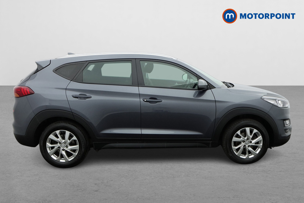 Hyundai Tucson Se Nav Manual Petrol SUV - Stock Number (1604097) - Drivers side