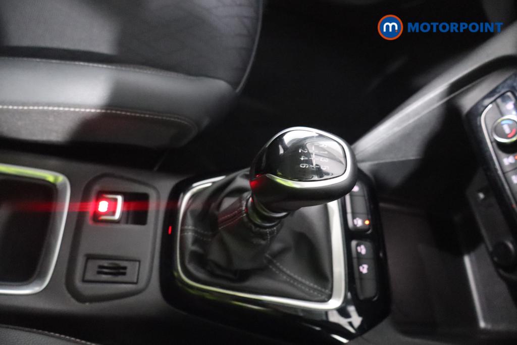 Vauxhall Corsa Elite Nav Premium Manual Petrol Hatchback - Stock Number (1604119) - 3rd supplementary image