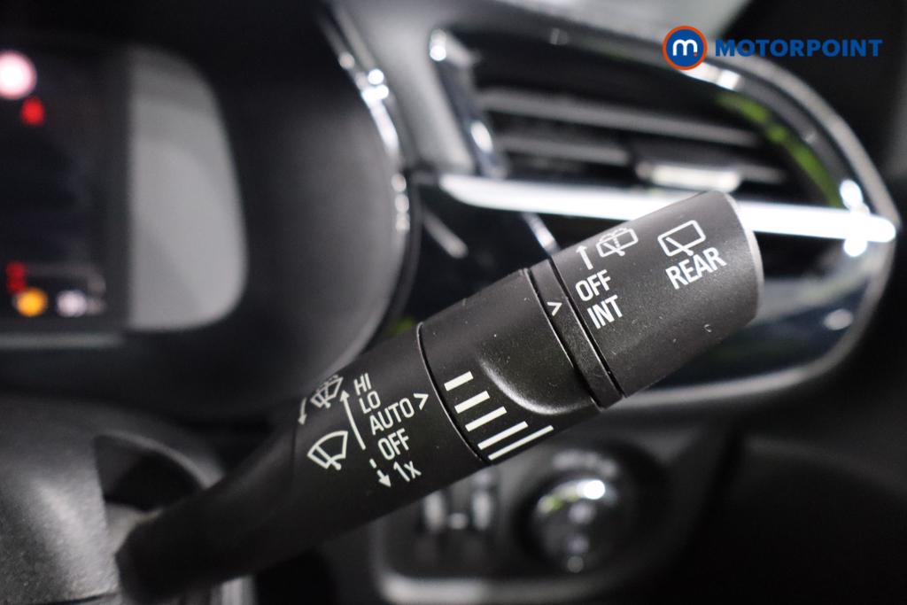 Vauxhall Corsa Elite Nav Premium Manual Petrol Hatchback - Stock Number (1604119) - 9th supplementary image