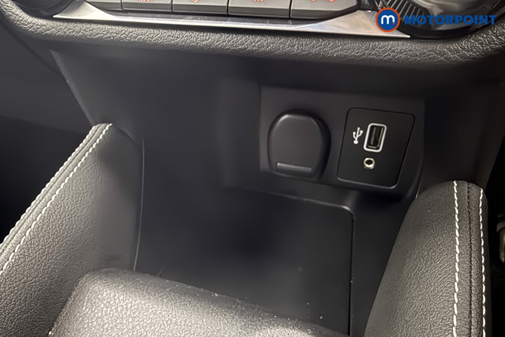 Nissan Micra N-Sport Manual Petrol Hatchback - Stock Number (1604393) - 10th supplementary image