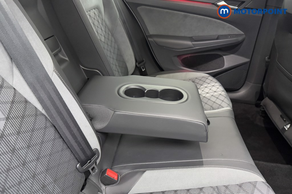 Volkswagen Golf R-Line Automatic Petrol Estate - Stock Number (1604435) - 24th supplementary image