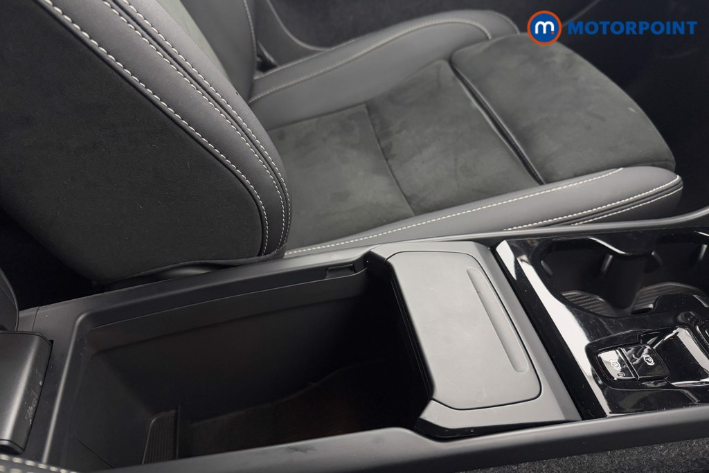 Volvo Xc40 Plus Automatic Petrol SUV - Stock Number (1604484) - 15th supplementary image