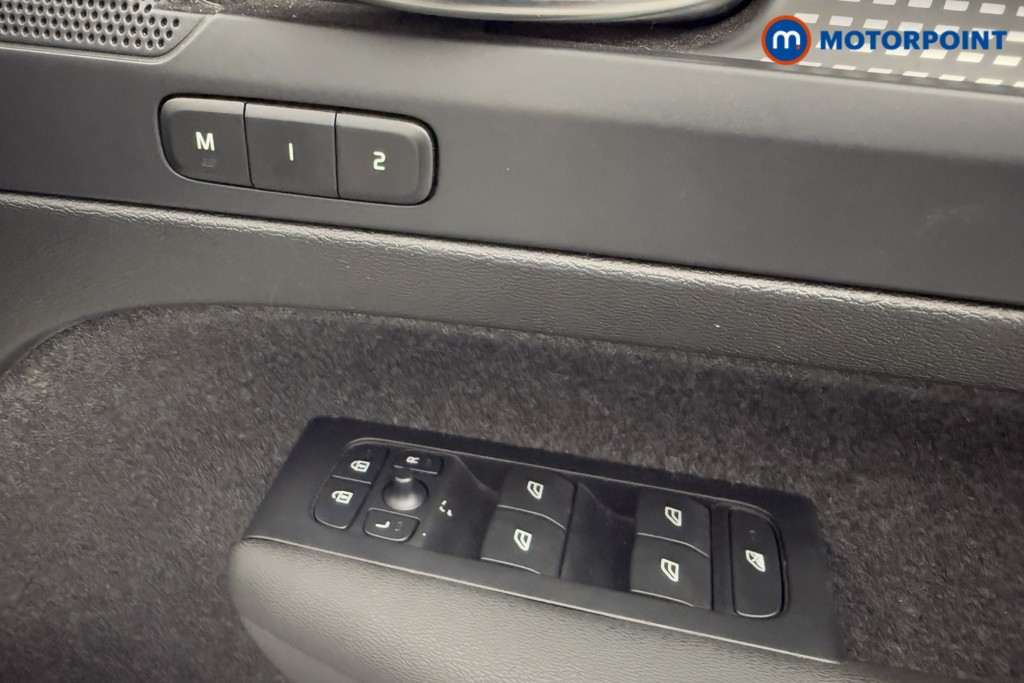 Volvo Xc40 Plus Automatic Petrol SUV - Stock Number (1604484) - 19th supplementary image