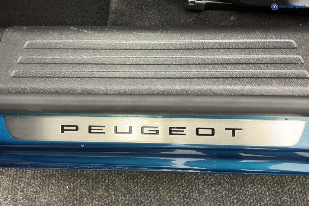 Peugeot 2008 GT Automatic Electric SUV - Stock Number (1604538) - 13th supplementary image