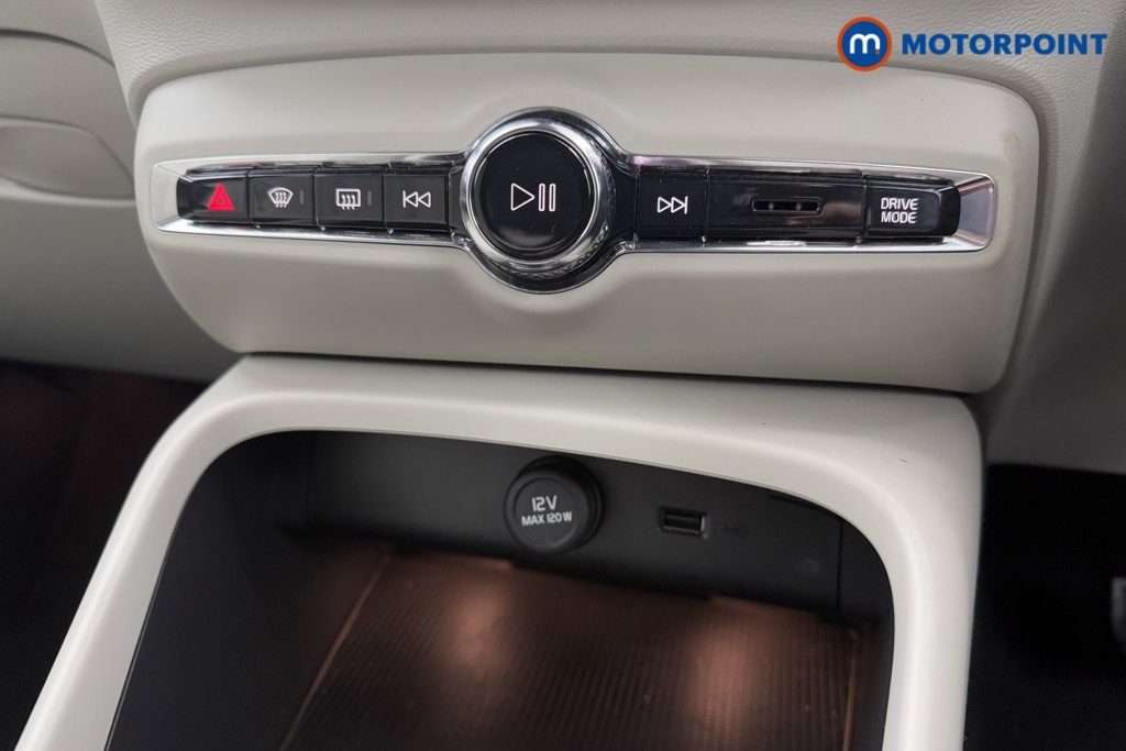 Volvo Xc40 Inscription Automatic Petrol Plug-In Hybrid SUV - Stock Number (1604736) - 14th supplementary image