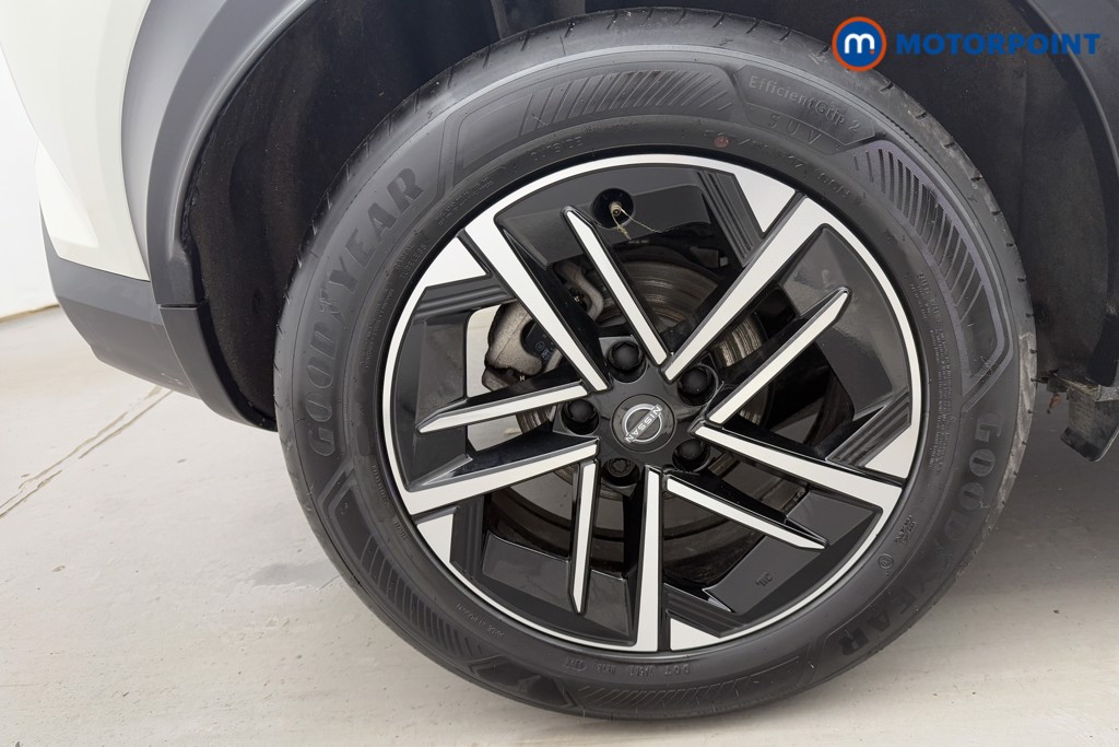 Nissan Juke N-Connecta Automatic Petrol-Electric Hybrid SUV - Stock Number (1604781) - 29th supplementary image