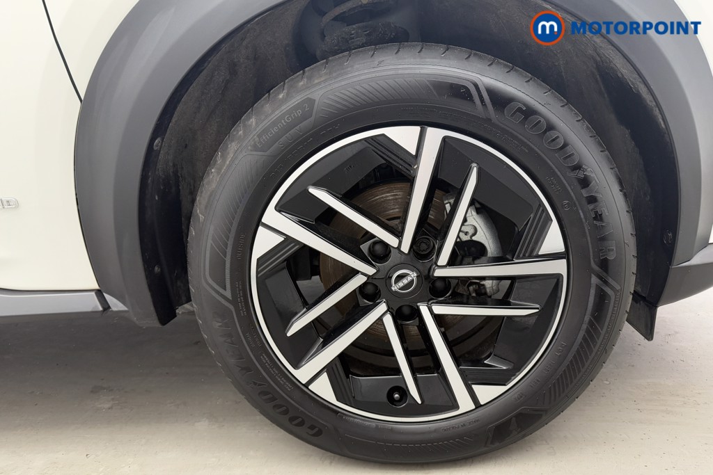 Nissan Juke N-Connecta Automatic Petrol-Electric Hybrid SUV - Stock Number (1604781) - 30th supplementary image