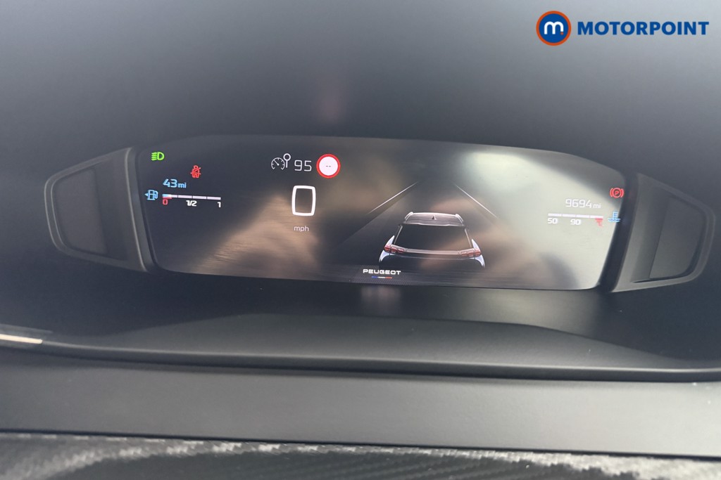 Peugeot 2008 Allure Manual Petrol SUV - Stock Number (1604815) - 6th supplementary image