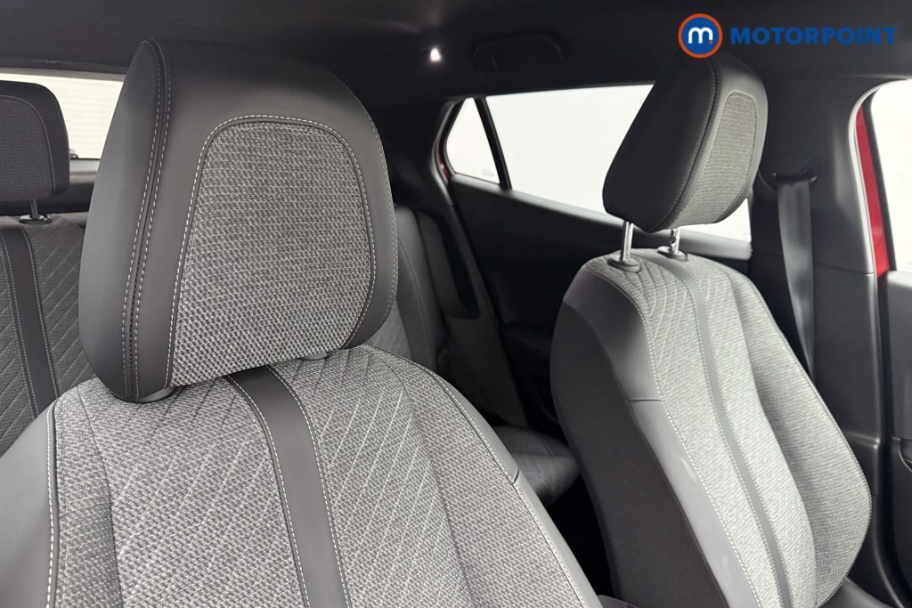 Peugeot 2008 Allure Manual Petrol SUV - Stock Number (1604815) - 20th supplementary image