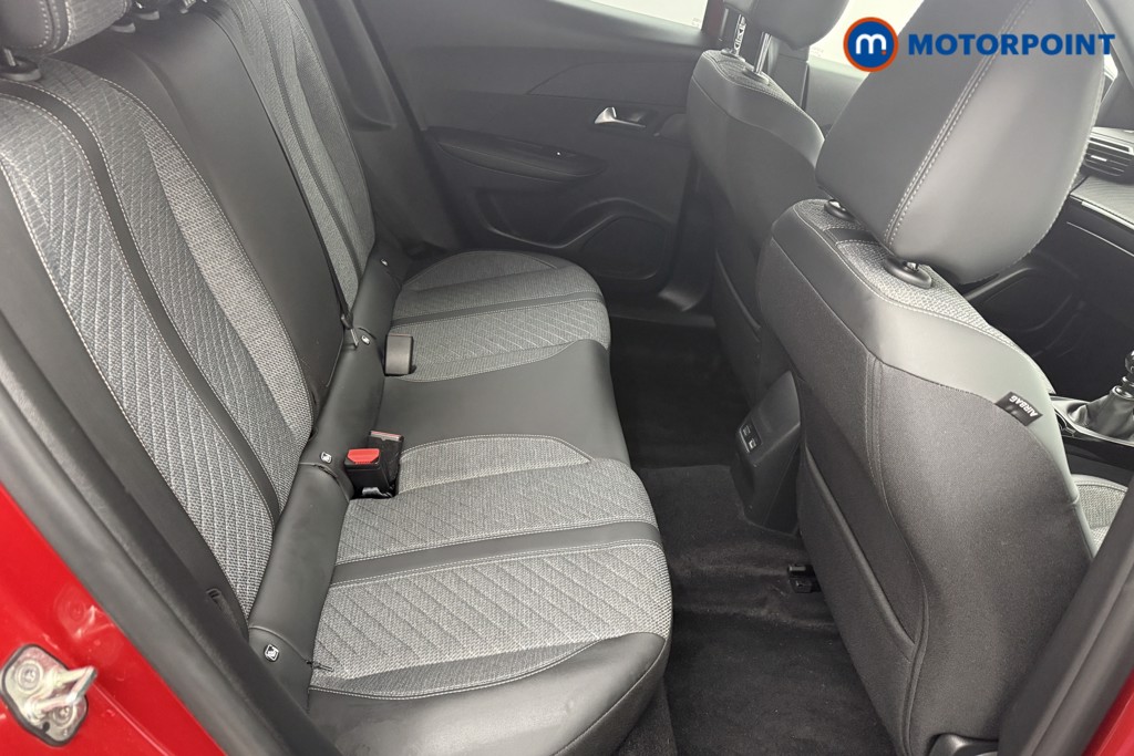 Peugeot 2008 Allure Manual Petrol SUV - Stock Number (1604815) - 21st supplementary image