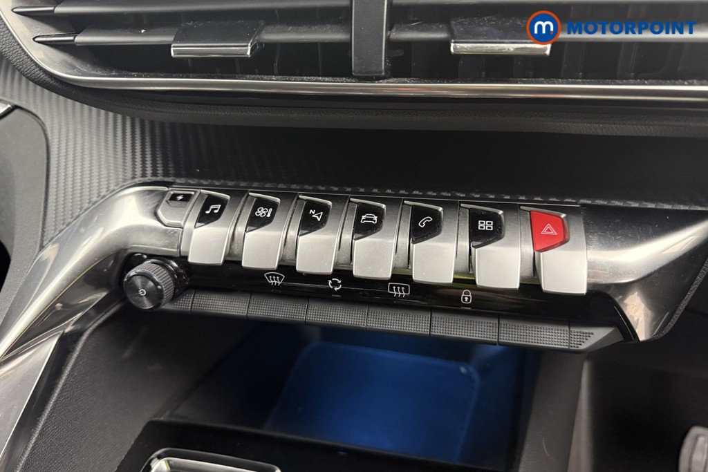 Peugeot 3008 Allure Automatic Petrol Plug-In Hybrid SUV - Stock Number (1604970) - 13th supplementary image