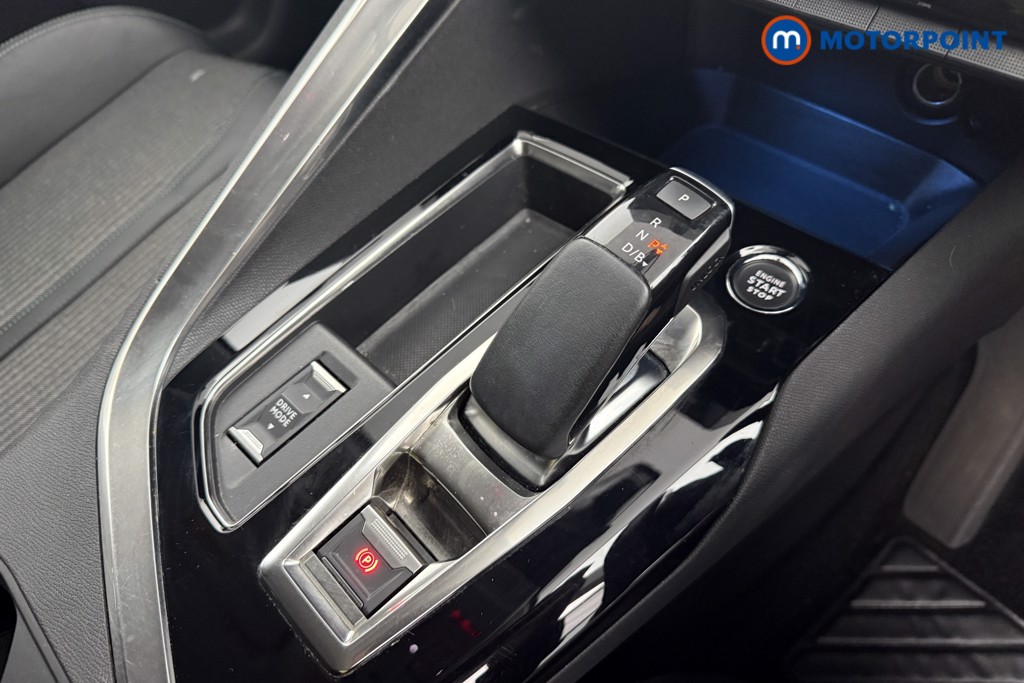 Peugeot 3008 Allure Automatic Petrol Plug-In Hybrid SUV - Stock Number (1604970) - 14th supplementary image