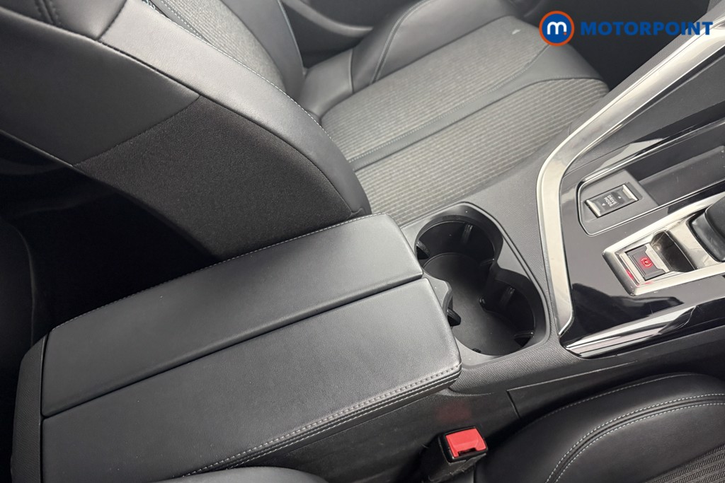Peugeot 3008 Allure Automatic Petrol Plug-In Hybrid SUV - Stock Number (1604970) - 15th supplementary image