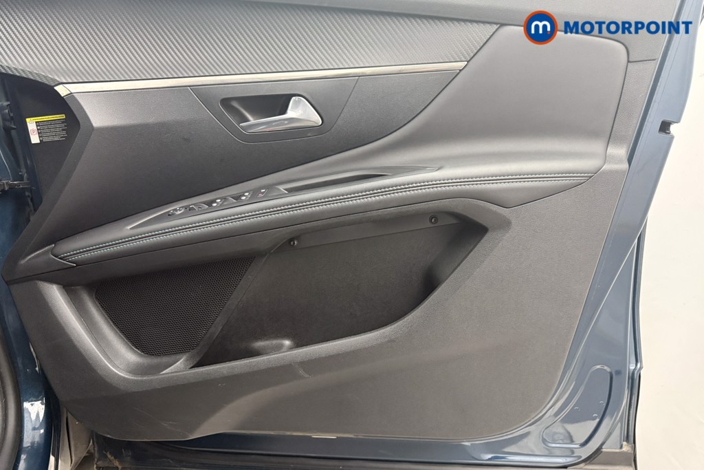 Peugeot 3008 Allure Automatic Petrol Plug-In Hybrid SUV - Stock Number (1604970) - 18th supplementary image