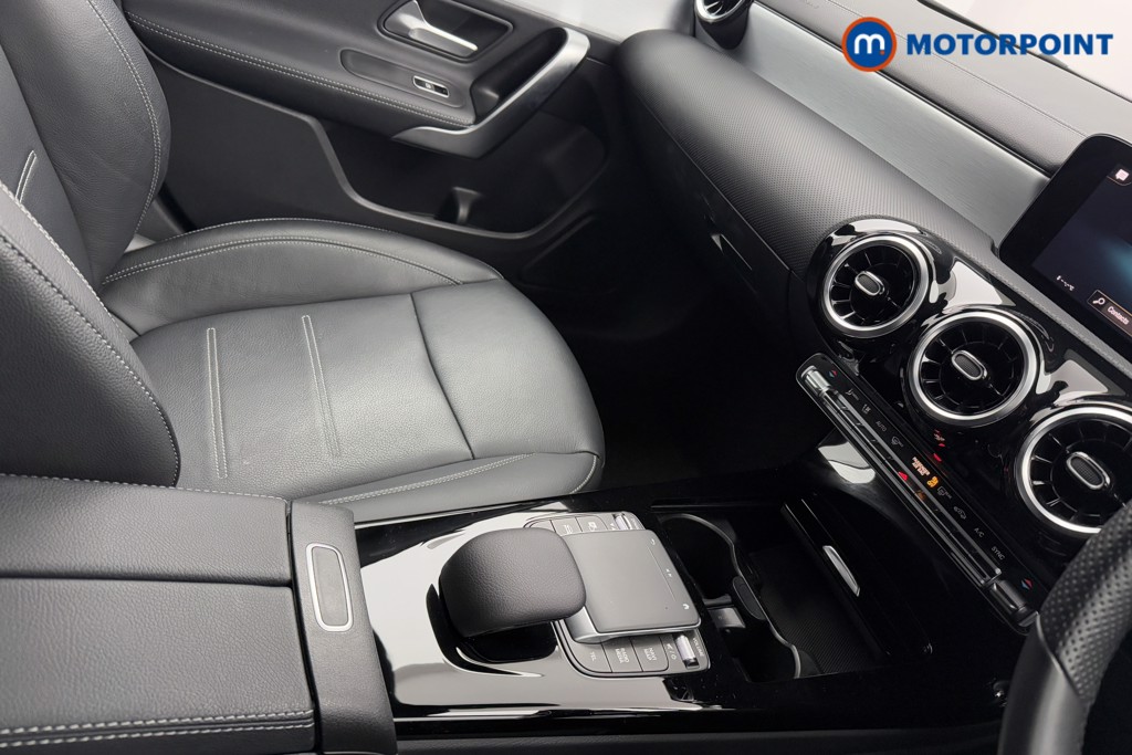 Mercedes-Benz CLA Amg Line Automatic Petrol Estate - Stock Number (1604971) - 18th supplementary image