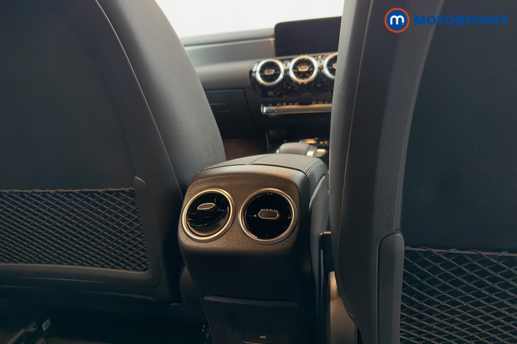 Mercedes-Benz CLA Amg Line Automatic Petrol Estate - Stock Number (1604971) - 25th supplementary image