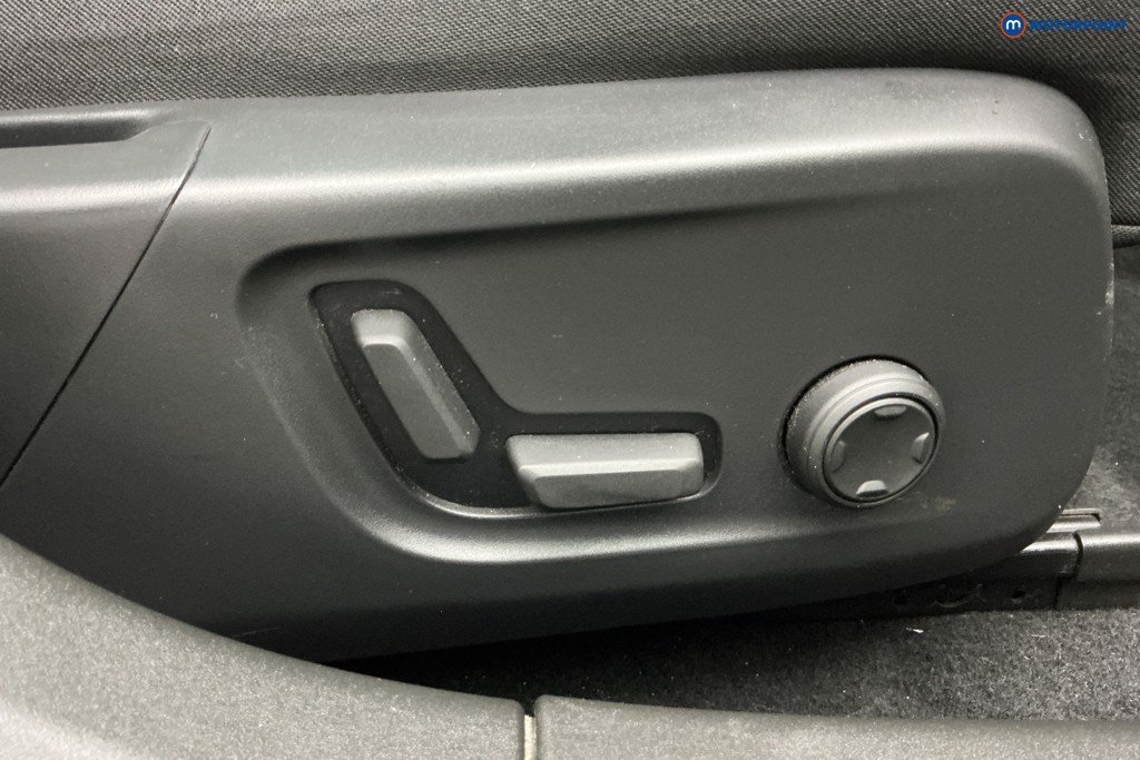 Polestar 2 Long Range Sm Automatic Electric Hatchback - Stock Number (1605148) - 35th supplementary image