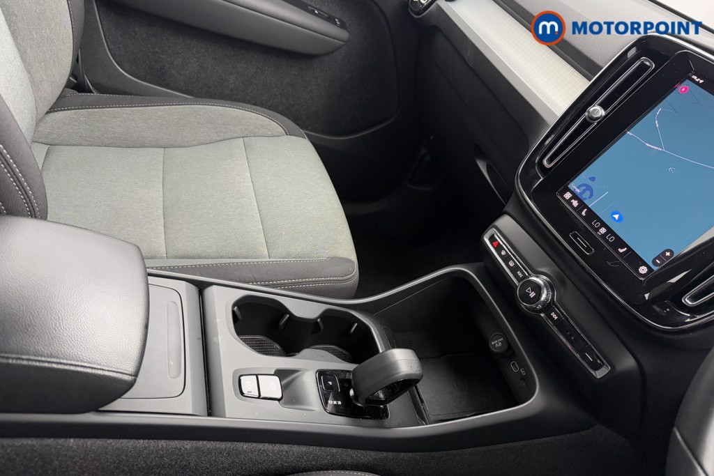 Volvo Xc40 Core Automatic Petrol SUV - Stock Number (1605495) - 14th supplementary image