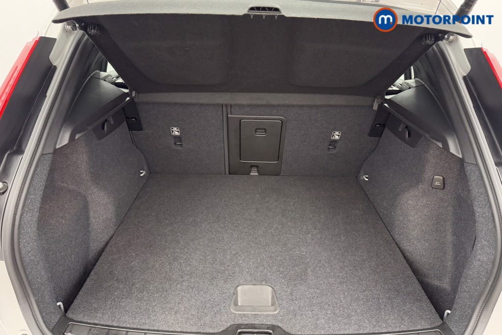 Volvo Xc40 Core Automatic Petrol SUV - Stock Number (1605495) - 24th supplementary image