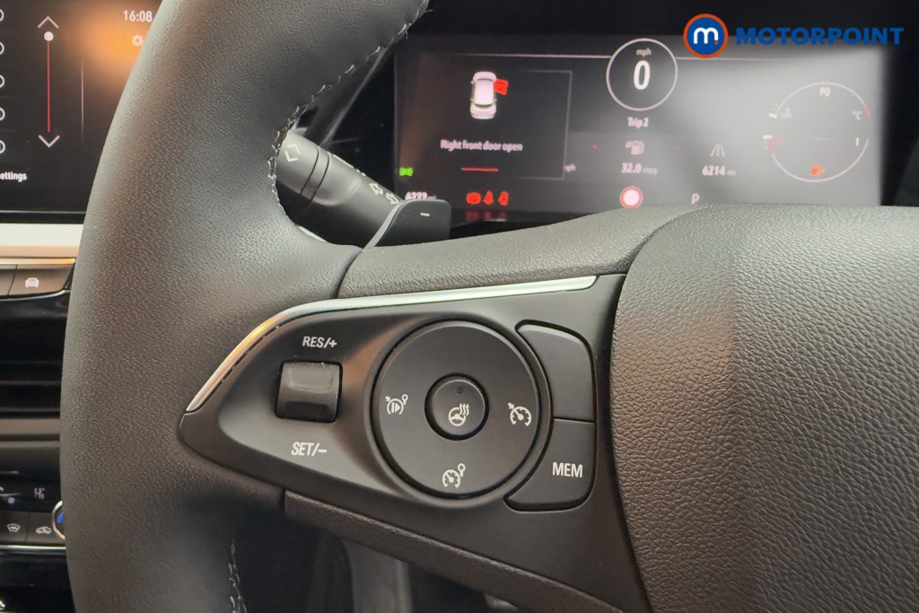 Vauxhall Grandland Ultimate Automatic Petrol SUV - Stock Number (1605565) - 4th supplementary image