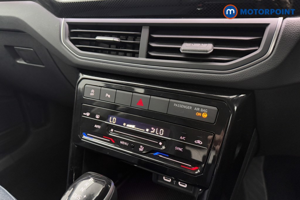 Volkswagen T-Cross Style Automatic Petrol SUV - Stock Number (1605630) - 13th supplementary image