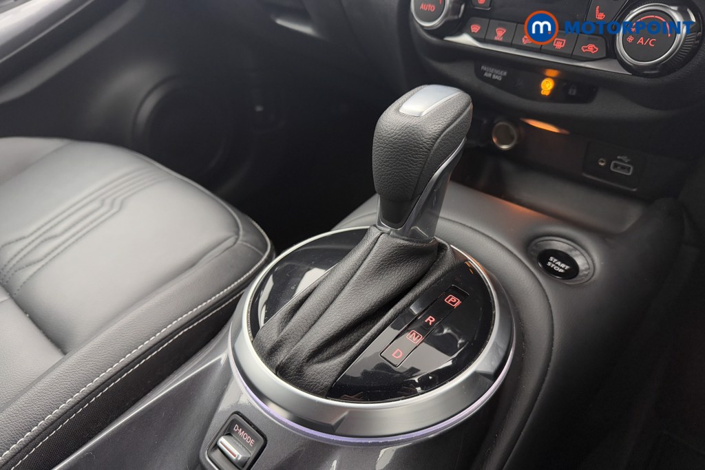 Nissan Juke Tekna Automatic Petrol-Electric Hybrid SUV - Stock Number (1605633) - 15th supplementary image