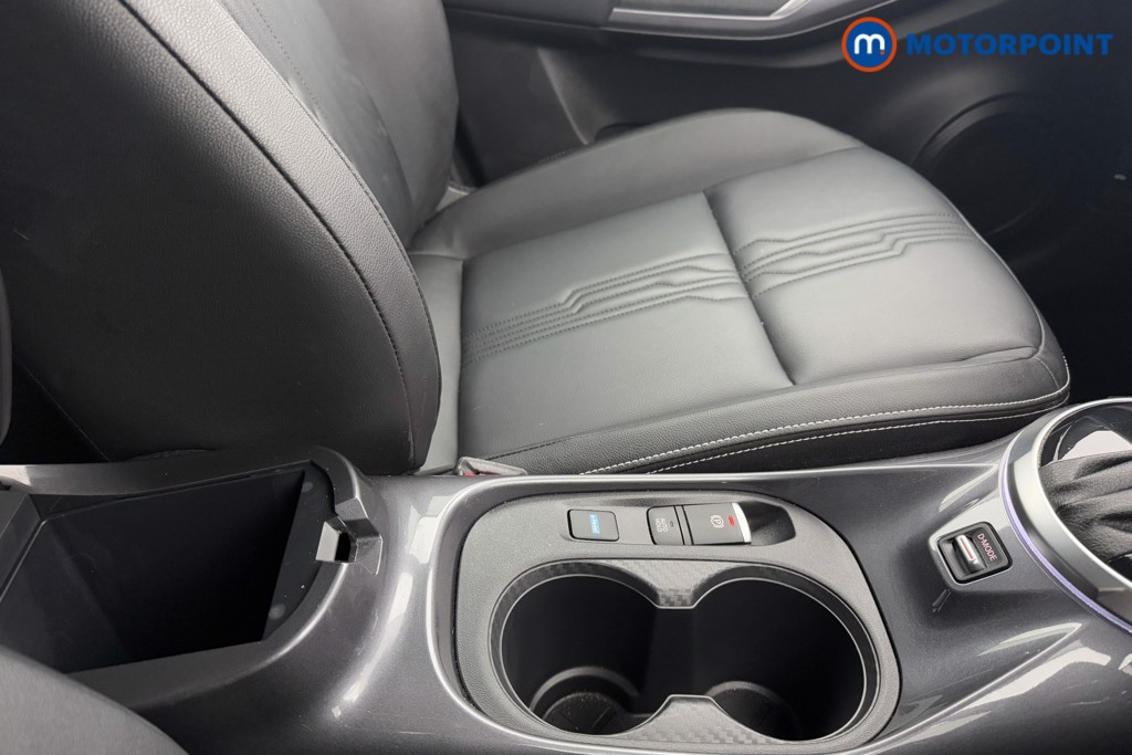 Nissan Juke Tekna Automatic Petrol-Electric Hybrid SUV - Stock Number (1605633) - 16th supplementary image