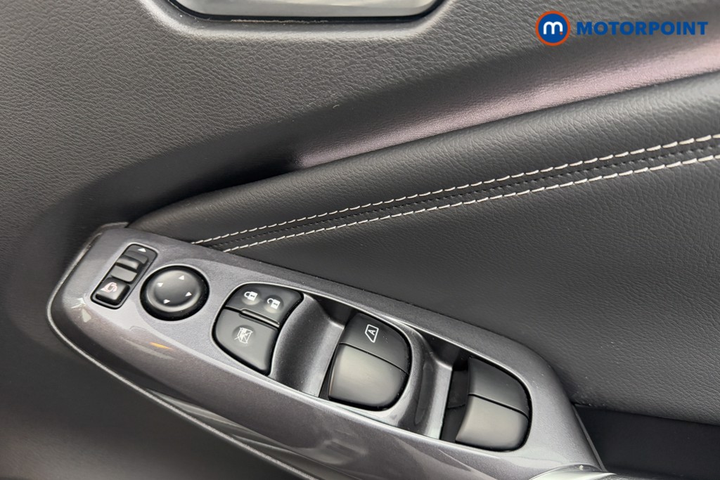 Nissan Juke Tekna Automatic Petrol-Electric Hybrid SUV - Stock Number (1605633) - 20th supplementary image