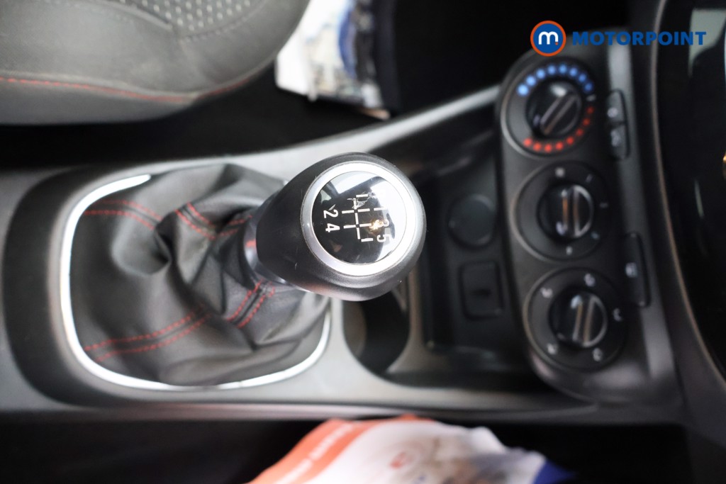 Vauxhall Corsa Sport Manual Petrol Hatchback - Stock Number (1605725) - 9th supplementary image