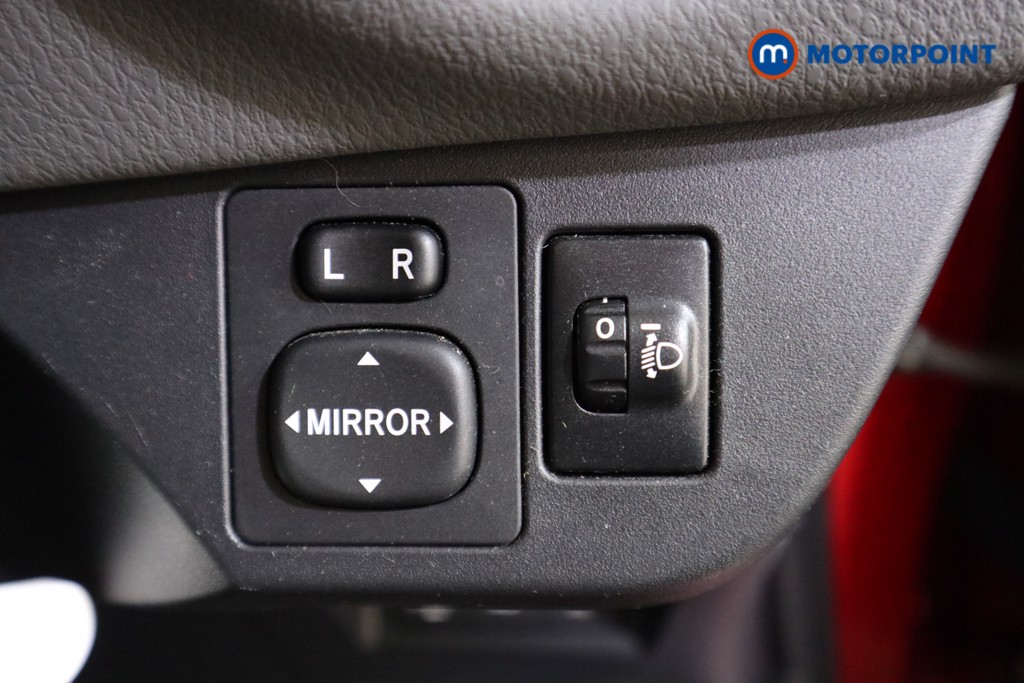 Toyota Yaris Icon Tech Manual Petrol Hatchback - Stock Number (1605800) - 10th supplementary image