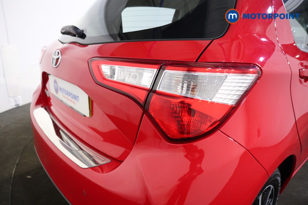 Toyota Yaris Icon Tech Manual Petrol Hatchback - Stock Number (1605800) - 24th supplementary image