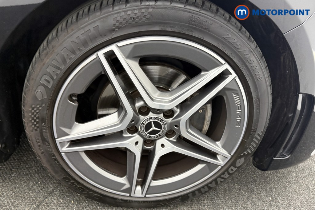 Mercedes-Benz A Class Amg Line Manual Petrol Saloon - Stock Number (1606248) - 32nd supplementary image