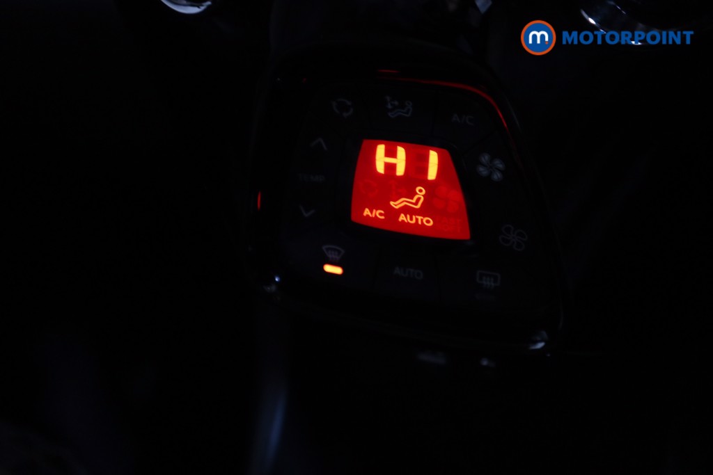 Peugeot 108 Collection Manual Petrol Hatchback - Stock Number (1606359) - 7th supplementary image