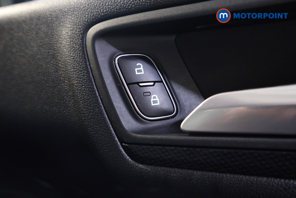 Ford Kuga St-Line X Edition Manual Diesel SUV - Stock Number (1606601) - 16th supplementary image