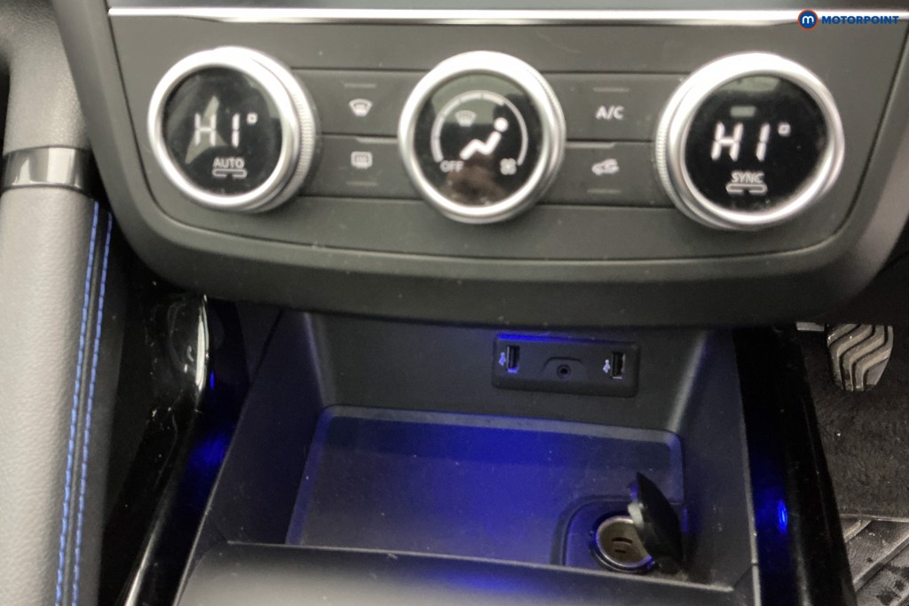 Renault Kadjar S Edition Manual Petrol SUV - Stock Number (1606673) - 27th supplementary image