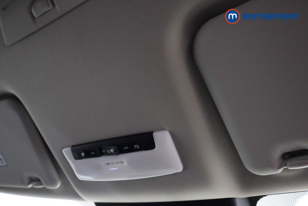 Nissan Leaf Tekna Automatic Electric Hatchback - Stock Number (1606935) - 9th supplementary image