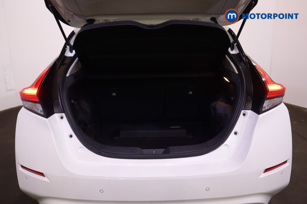 Nissan Leaf Tekna Automatic Electric Hatchback - Stock Number (1606935) - 21st supplementary image