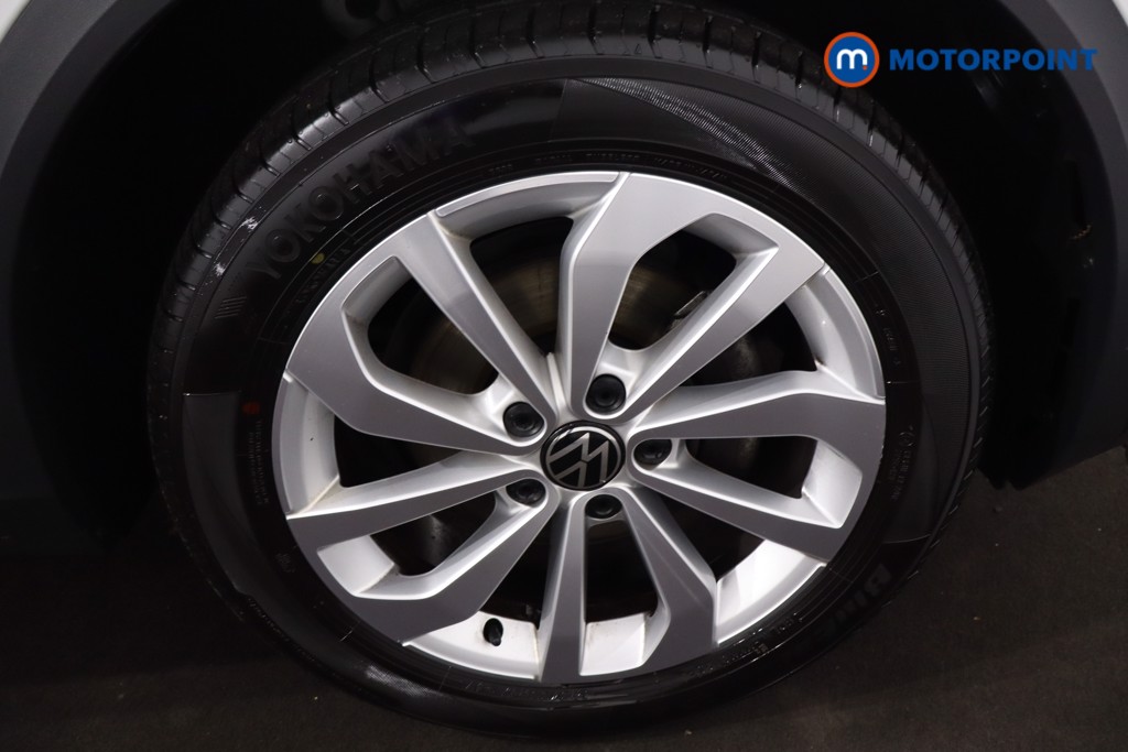 Volkswagen T-Roc Style Manual Petrol SUV - Stock Number (1607185) - 9th supplementary image