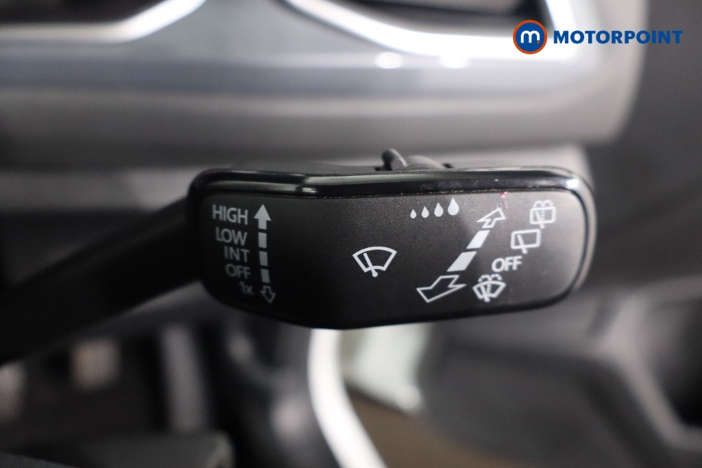 Volkswagen T-Roc Style Manual Petrol SUV - Stock Number (1607185) - 15th supplementary image