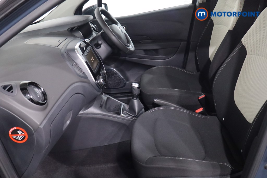 Renault Captur Iconic Manual Petrol SUV - Stock Number (1607254) - 4th supplementary image