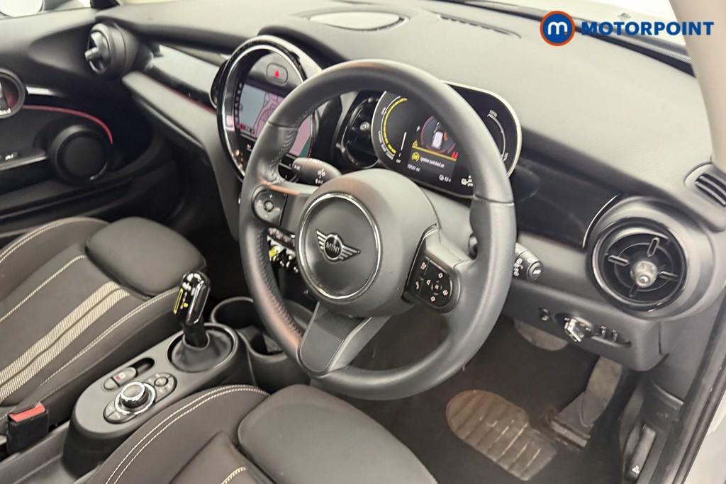 Mini Hatchback Cooper S Level 1 Automatic Electric Hatchback - Stock Number (1607256) - 3rd supplementary image