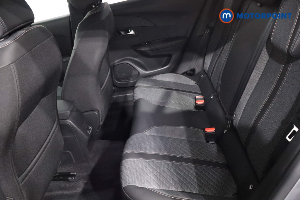 Peugeot 2008 Allure Manual Petrol SUV - Stock Number (1607347) - 5th supplementary image