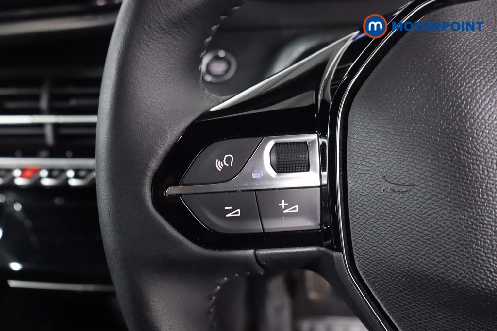 Peugeot 2008 Allure Manual Petrol SUV - Stock Number (1607347) - 7th supplementary image