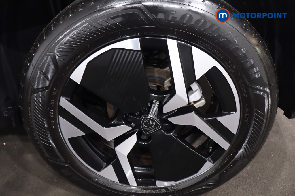 Peugeot 2008 Allure Manual Petrol SUV - Stock Number (1607347) - 12th supplementary image