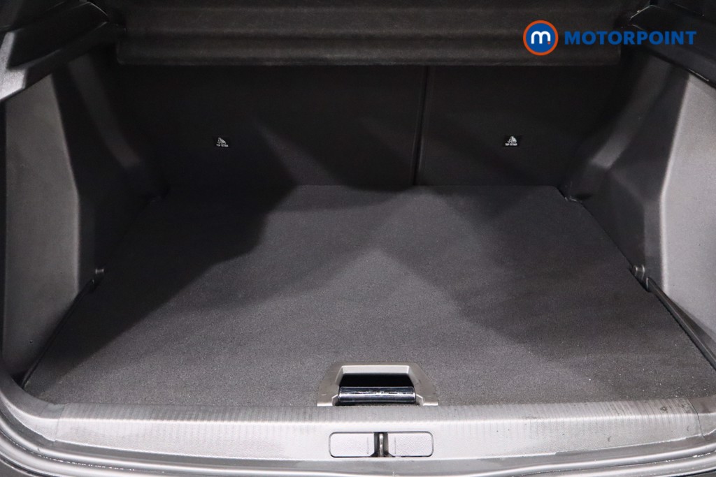 Peugeot 2008 Allure Manual Petrol SUV - Stock Number (1607347) - 34th supplementary image