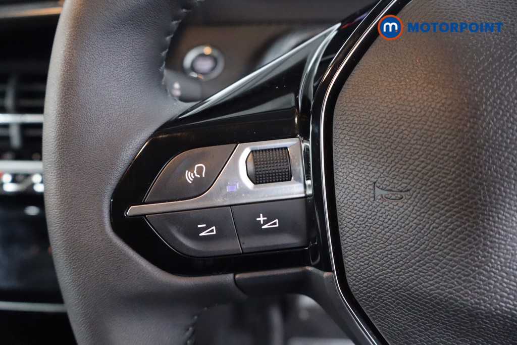 Peugeot 208 Allure Manual Petrol Hatchback - Stock Number (1607350) - 7th supplementary image