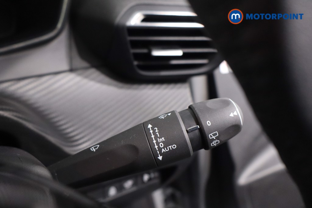 Peugeot 208 Allure Manual Petrol Hatchback - Stock Number (1607350) - 15th supplementary image