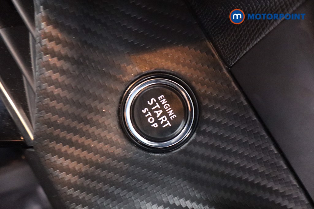 Peugeot 208 Allure Manual Petrol Hatchback - Stock Number (1607350) - 17th supplementary image