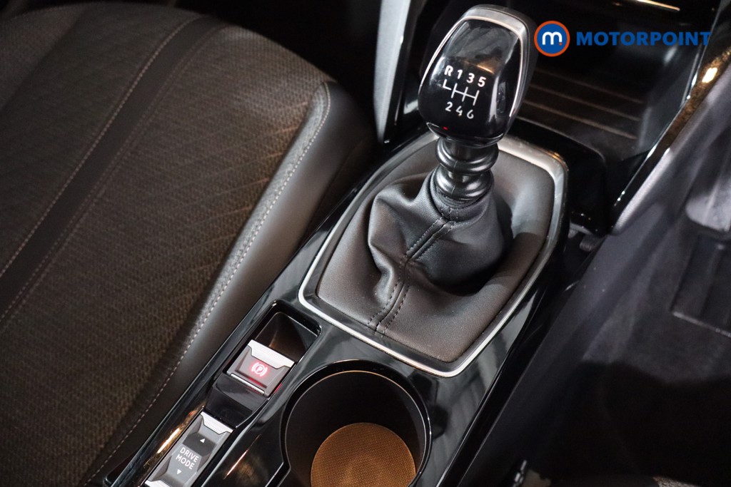 Peugeot 208 Allure Manual Petrol Hatchback - Stock Number (1607350) - 19th supplementary image