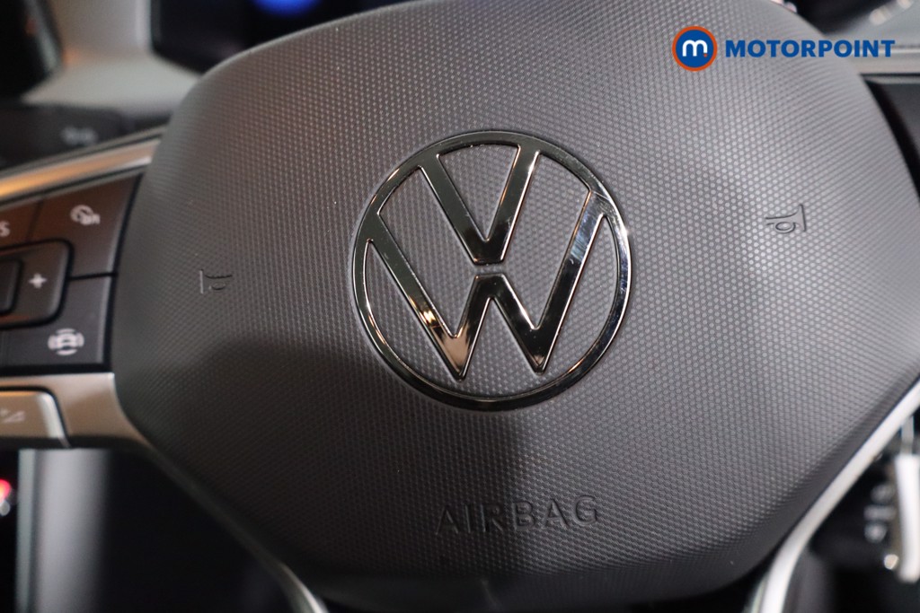 Volkswagen T-Roc Life Automatic Petrol SUV - Stock Number (1607460) - 13th supplementary image